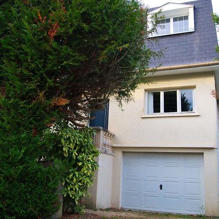 Maison Ideale Pour Visiter Paris Versailles - Chambres Privees Paris-Saclay Бюр-Сюр-Ивет Экстерьер фото